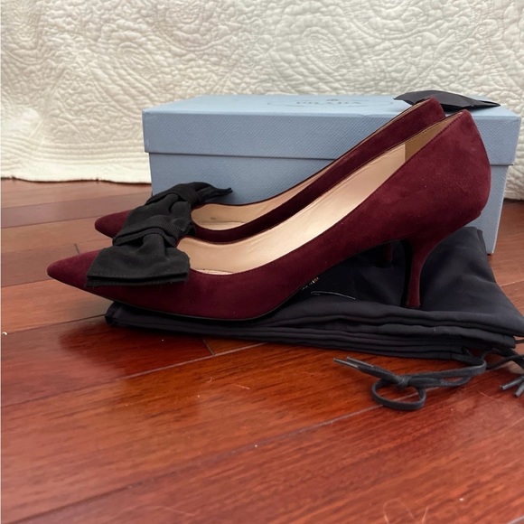 Prada Velvet Ribbon Kitten Heels 39.5 9 - Picture 3 of 5
